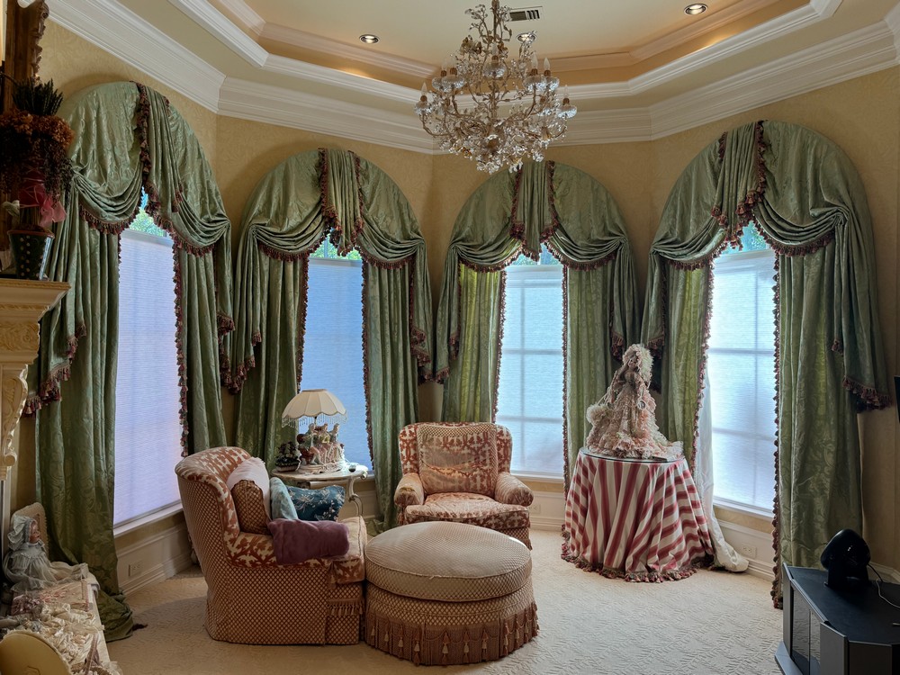 Beautiful Norman Motorized Cellular Shades with Palladian Shelf on Oakland Dr in Friendswood, TX
