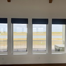 Custom-Cordless-Woven-Wood-Shades-with-Light-Filtering-Liner-on-Bay-House-on-Hawkeye-in-Hitchcock-TX 3